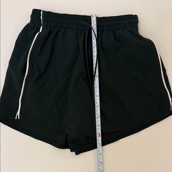 lululemon athletica Black Athletic Shorts - Picture 6 of 7